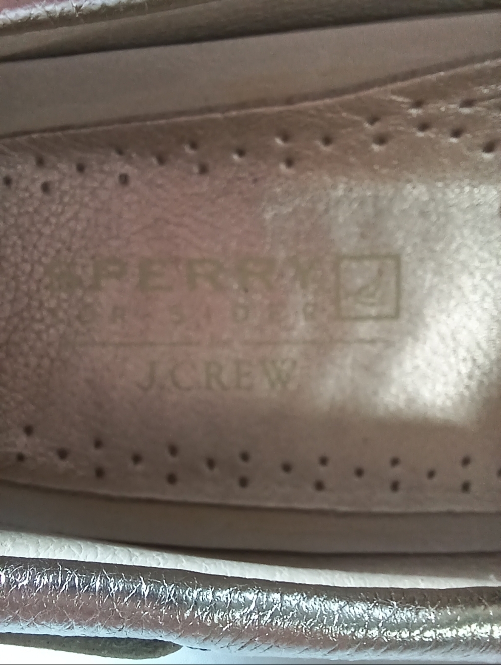 Sperry 2 Eye Boat Shoe Top Sider Metalic Gold Leather Flat Loafer Preppy Size 10 - Picture 8 of 11